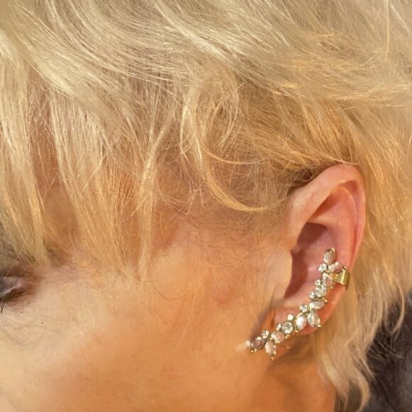 EAR CLIMBER -- Faux "Diamond" Ear Climber, Sexy, Cuff at Top, Piercing at Bottom - Picture 2 of 8